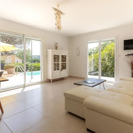 Les Bastides Du بيت للعطل *